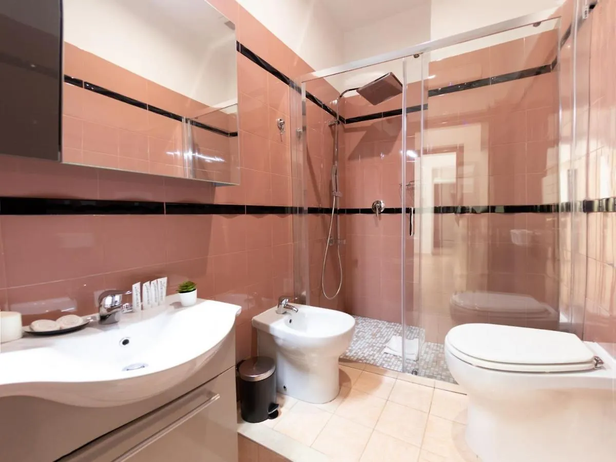 The Best Rent - Spacious Apartment Near Roma Termini Station